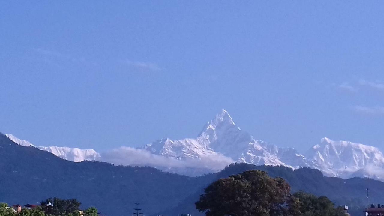 Sunset guest house Pokhara Buitenkant foto