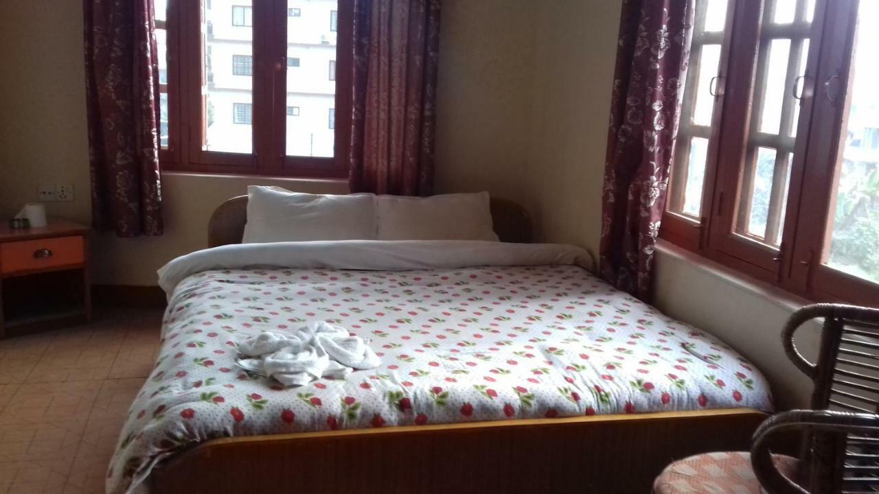 Sunset guest house Pokhara Kamer foto